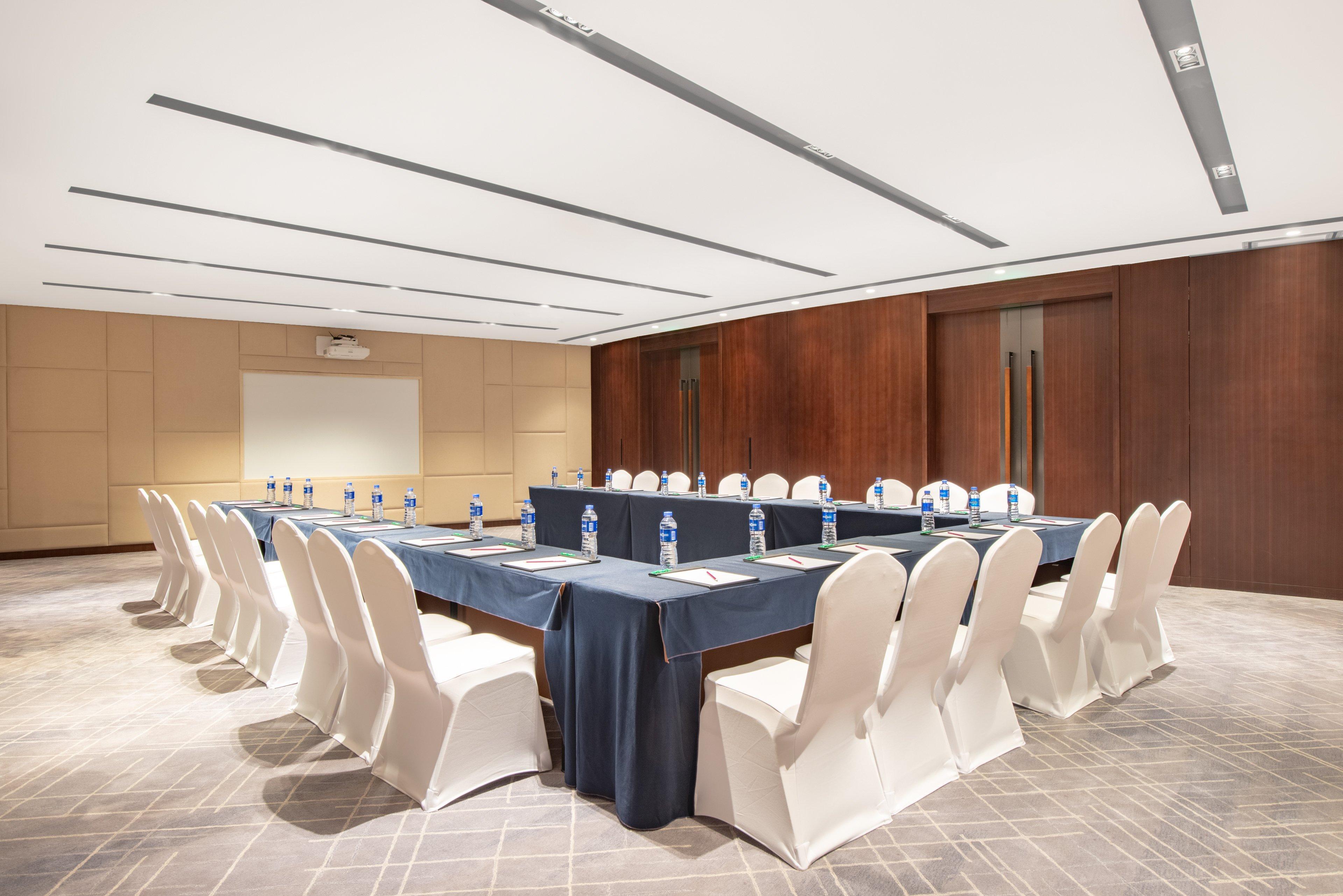 Crowne Plaza Zhuhai City Center By Ihg - Offers Free One-Way Shuttle To Chimelong Ocean Kingdom Εξωτερικό φωτογραφία