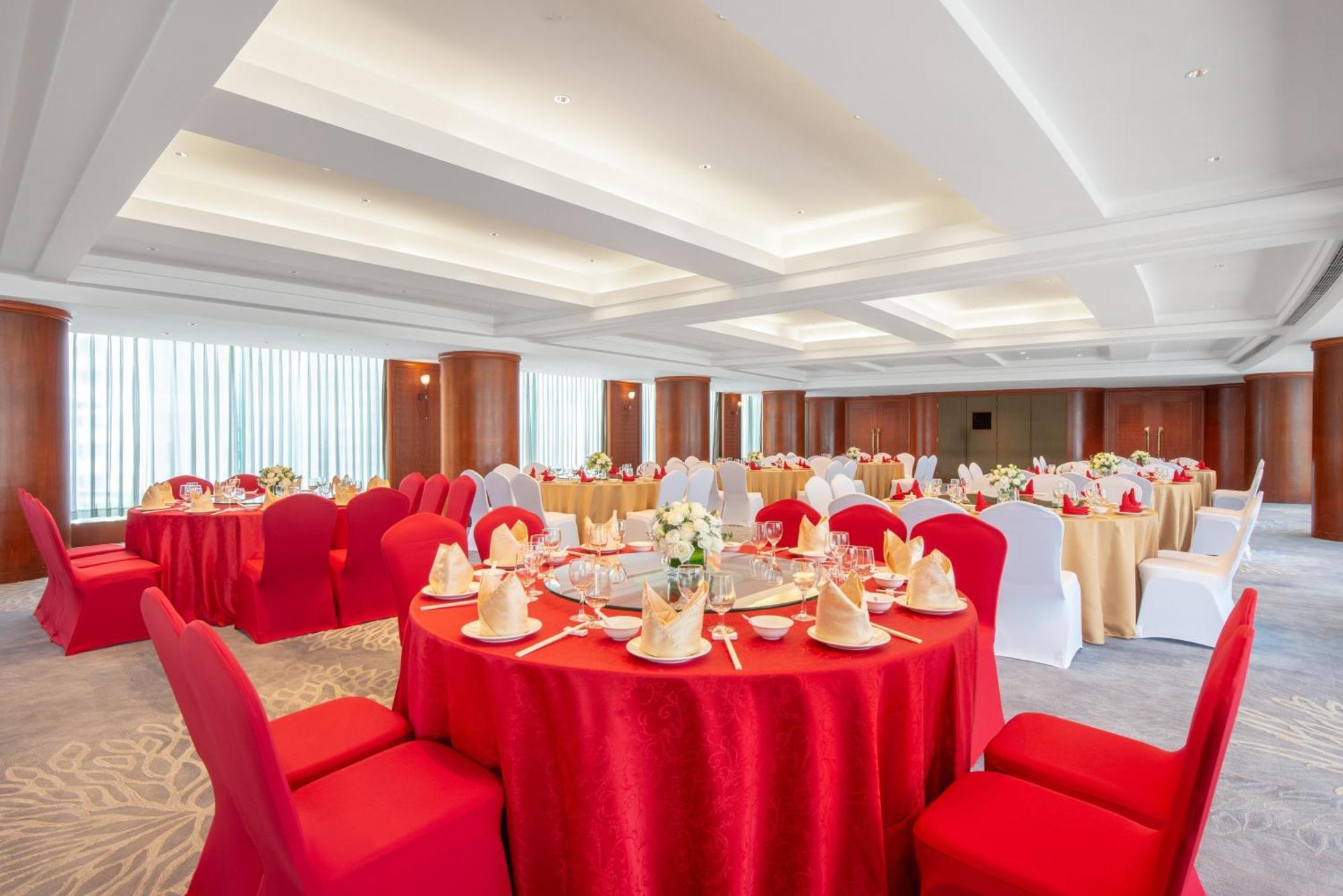 Crowne Plaza Zhuhai City Center By Ihg - Offers Free One-Way Shuttle To Chimelong Ocean Kingdom Εξωτερικό φωτογραφία