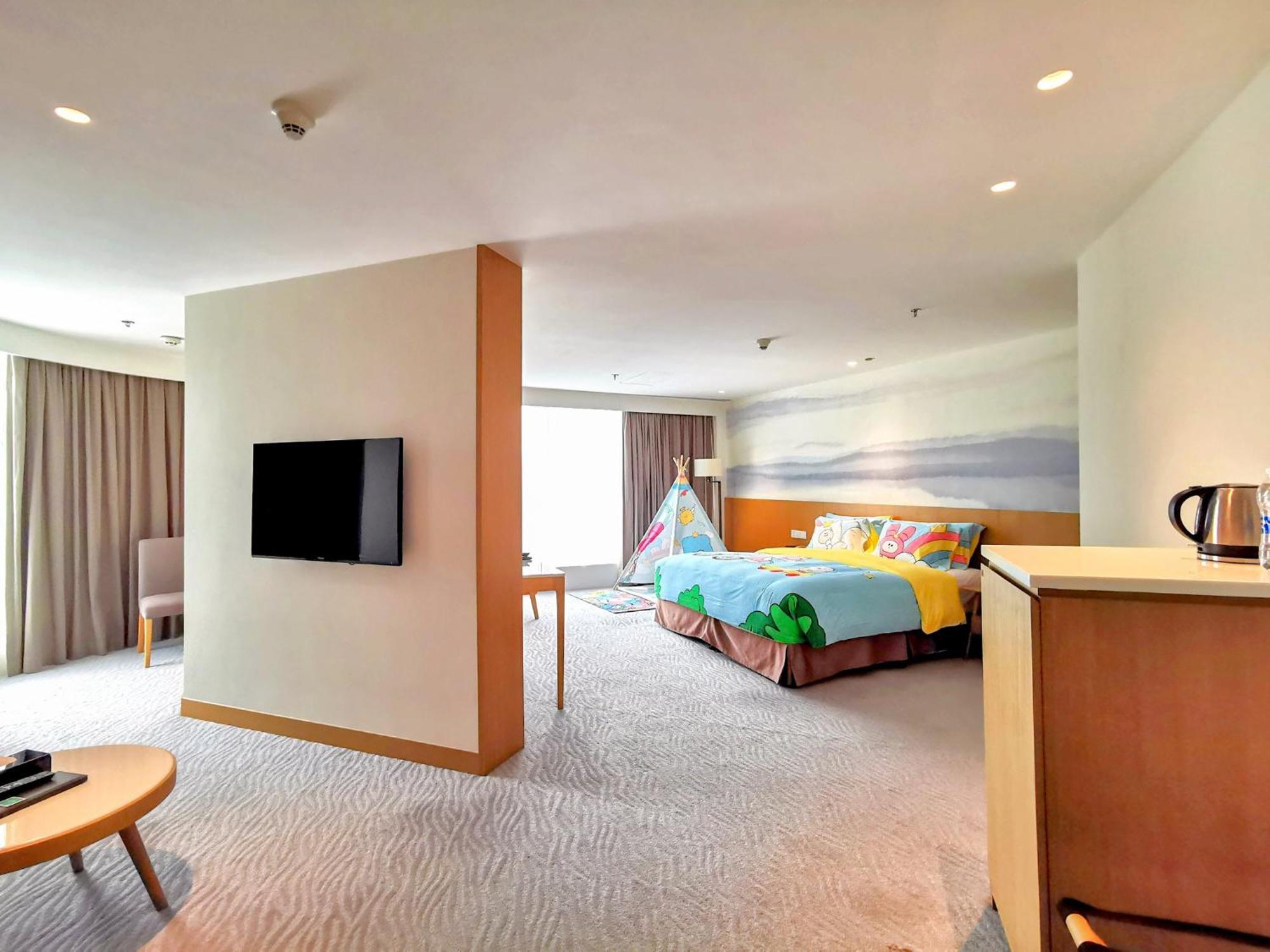 Crowne Plaza Zhuhai City Center By Ihg - Offers Free One-Way Shuttle To Chimelong Ocean Kingdom Εξωτερικό φωτογραφία