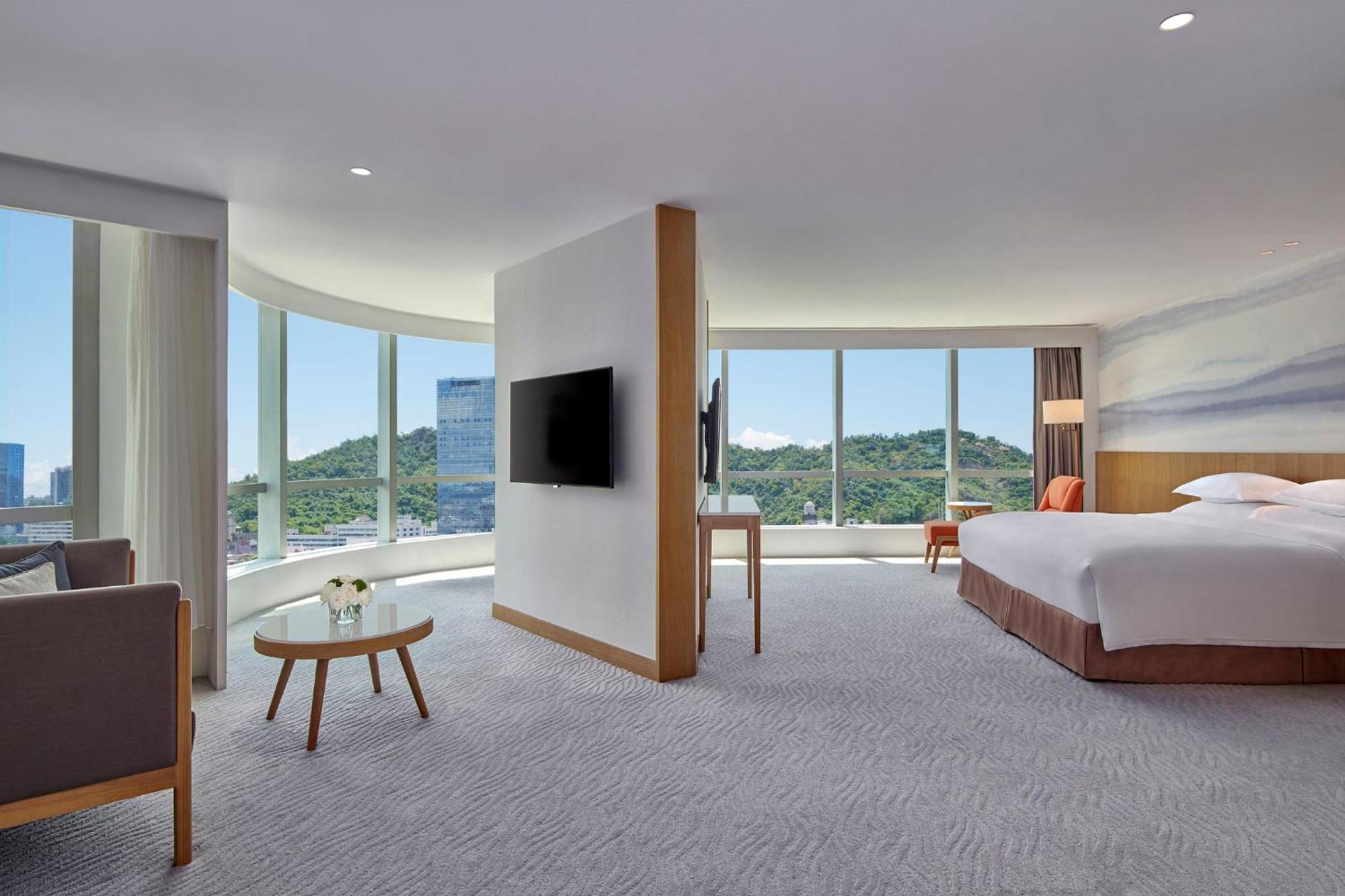Crowne Plaza Zhuhai City Center By Ihg - Offers Free One-Way Shuttle To Chimelong Ocean Kingdom Εξωτερικό φωτογραφία